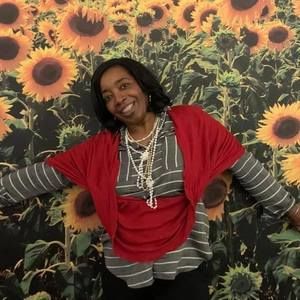 Meet your Posher, Gisa